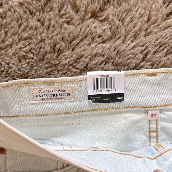 Levis Denim Skirt - Picture 6 of 6